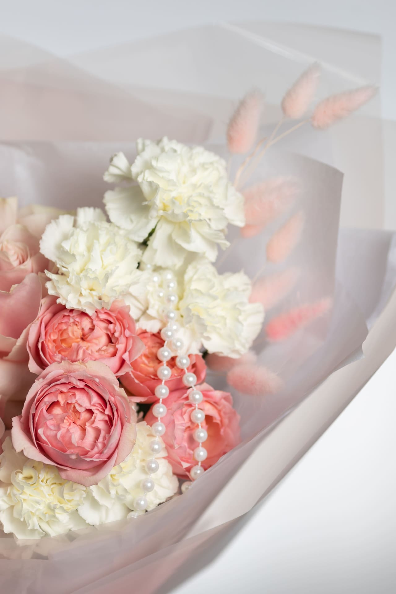 Сборный букет с французской розой и жемчугом