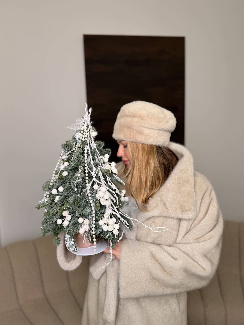 Ёлочка из живой голубой ели